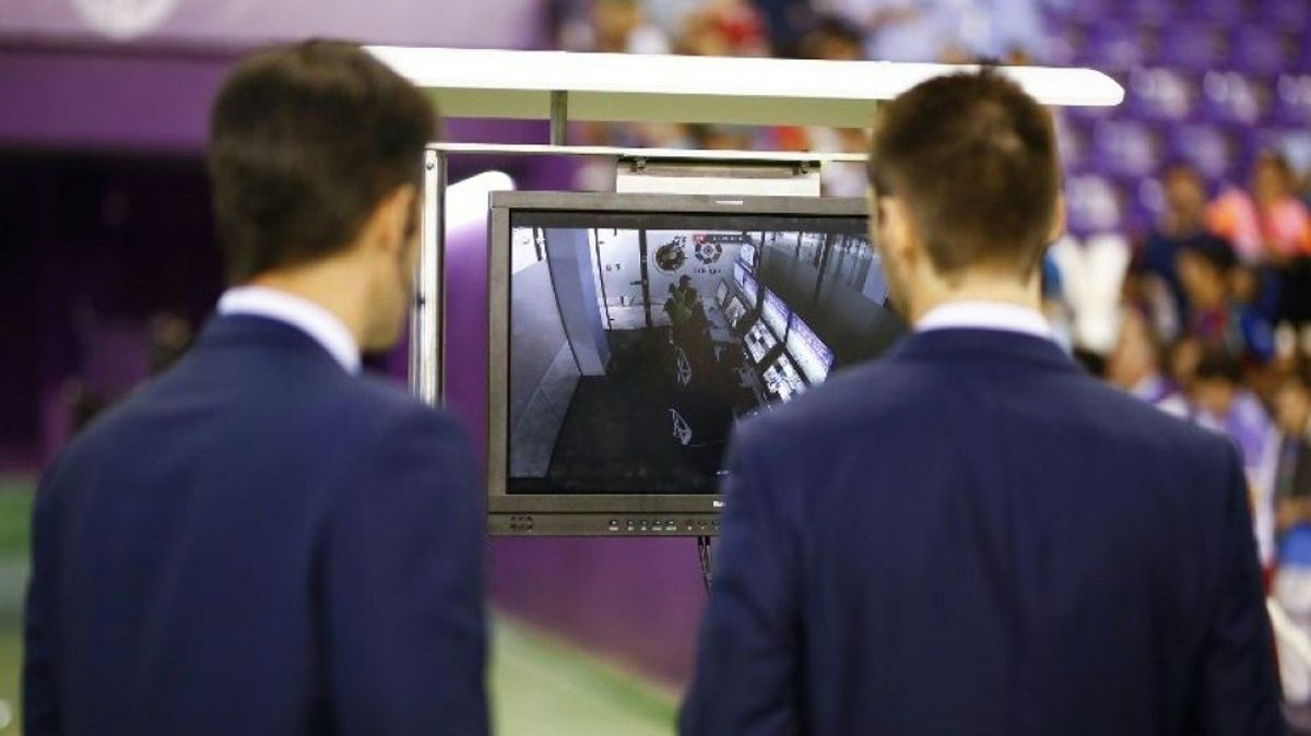 Verband versichert: VAR-Raum während des Spiels besetzt