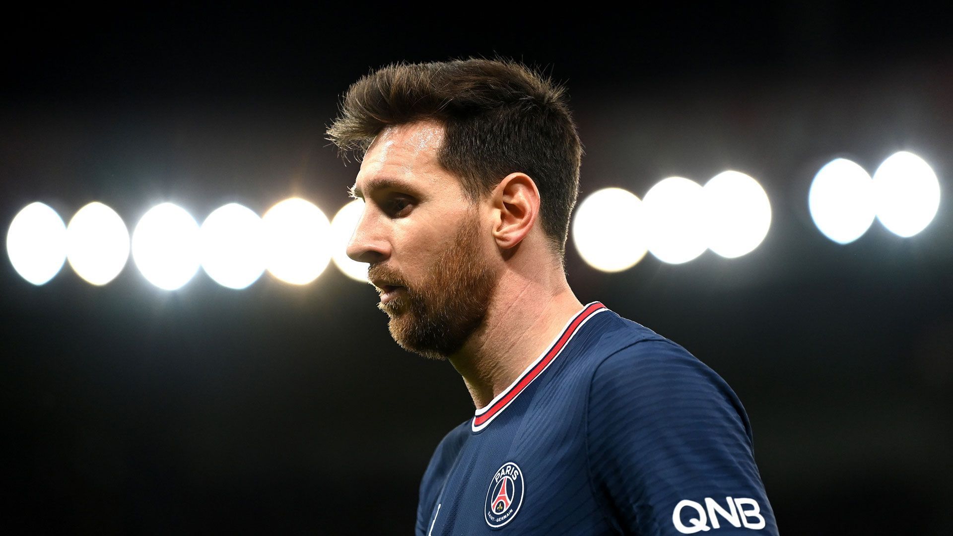 
                <strong>FIFA 22</strong><br>
                &#x2022; <strong>Platz 1</strong>: Lionel Messi - 93<br>&#x2022; <strong>Platz 2:</strong> Robert Lewandowski - 92<br>&#x2022; <strong>Platz 3 </strong>(geteilt): Cristiano Ronaldo, Kevin de Bruyne, Kylian Mbappe, Neymar, Jan Oblak - 91<br>
              