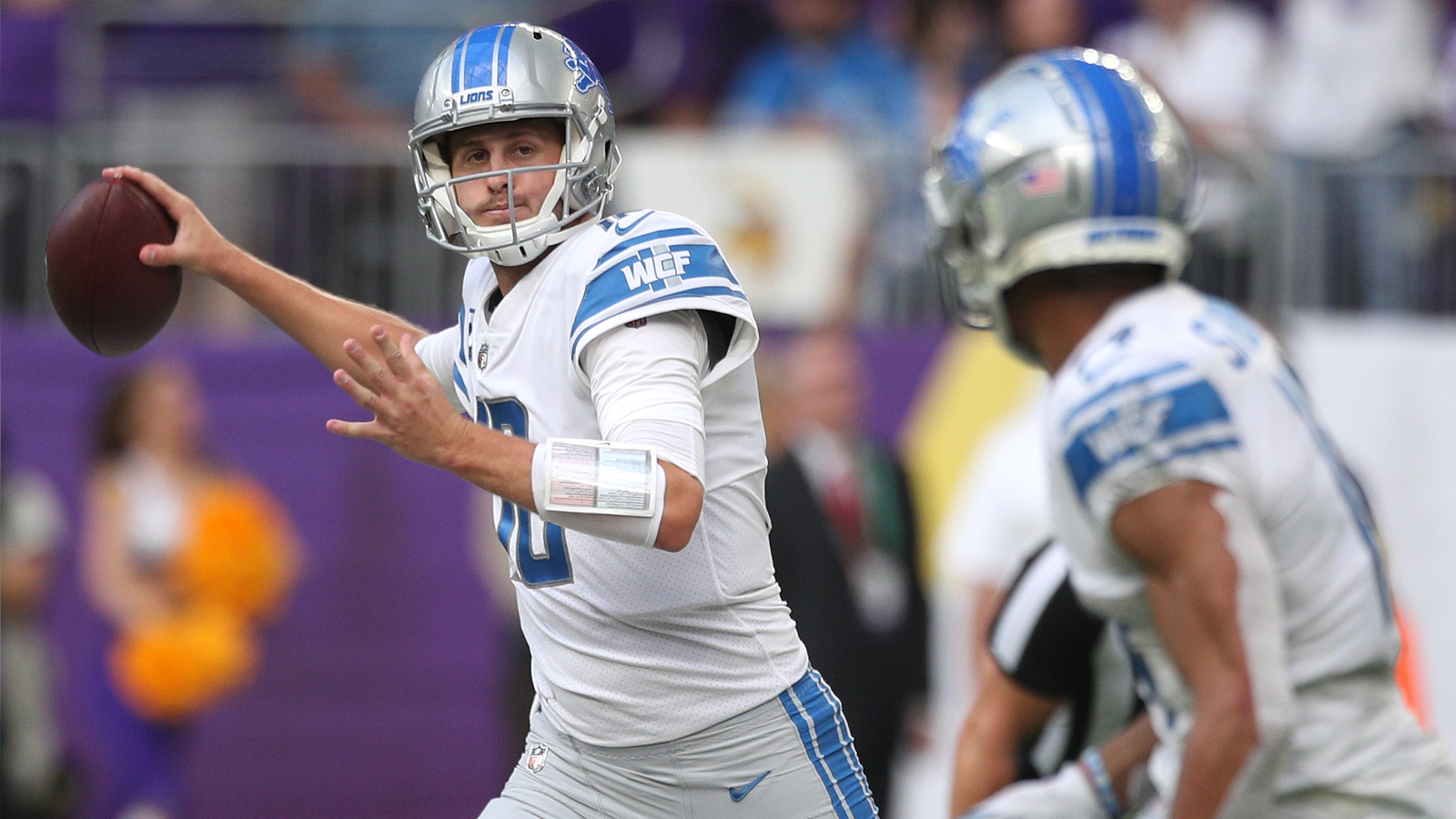 
                <strong>Platz 4: Detroit Lions</strong><br>
                &#x2022; <strong>0,608 - </strong>31 Siege, 20 Niederlagen -<br>&#x2022; Restliche Spiele: vs. Cardinals, @Falcons, @Seahawks, vs. Packers<br>
              