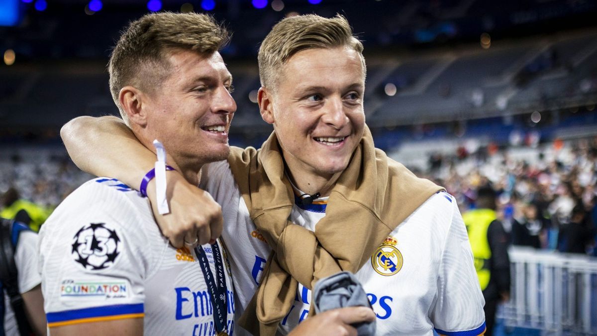 Plauschen wöchentlich über Fußball: Toni und Felix Kroos