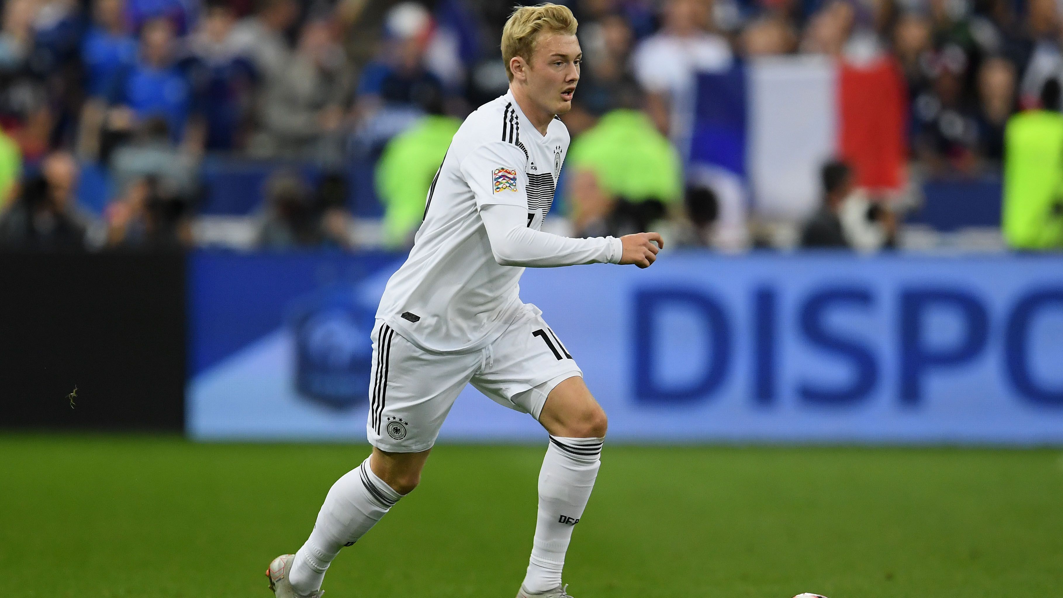 
                <strong>Julian Brandt </strong><br>
                Verein: Borussia Dortmund
              