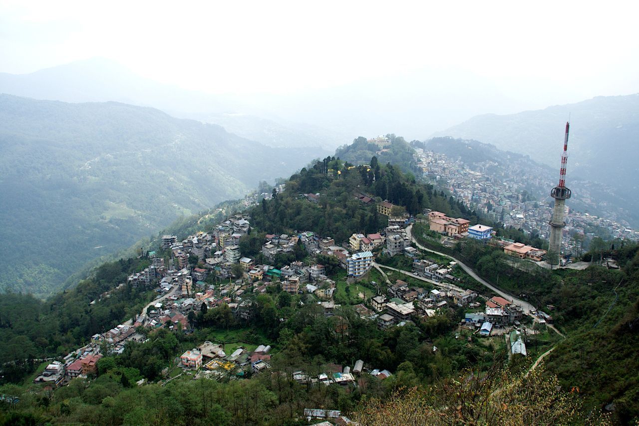 Gangtok ist die Hauptstadt Sikkims. Sie liegt auf rund 1.800 Metern Höhe.