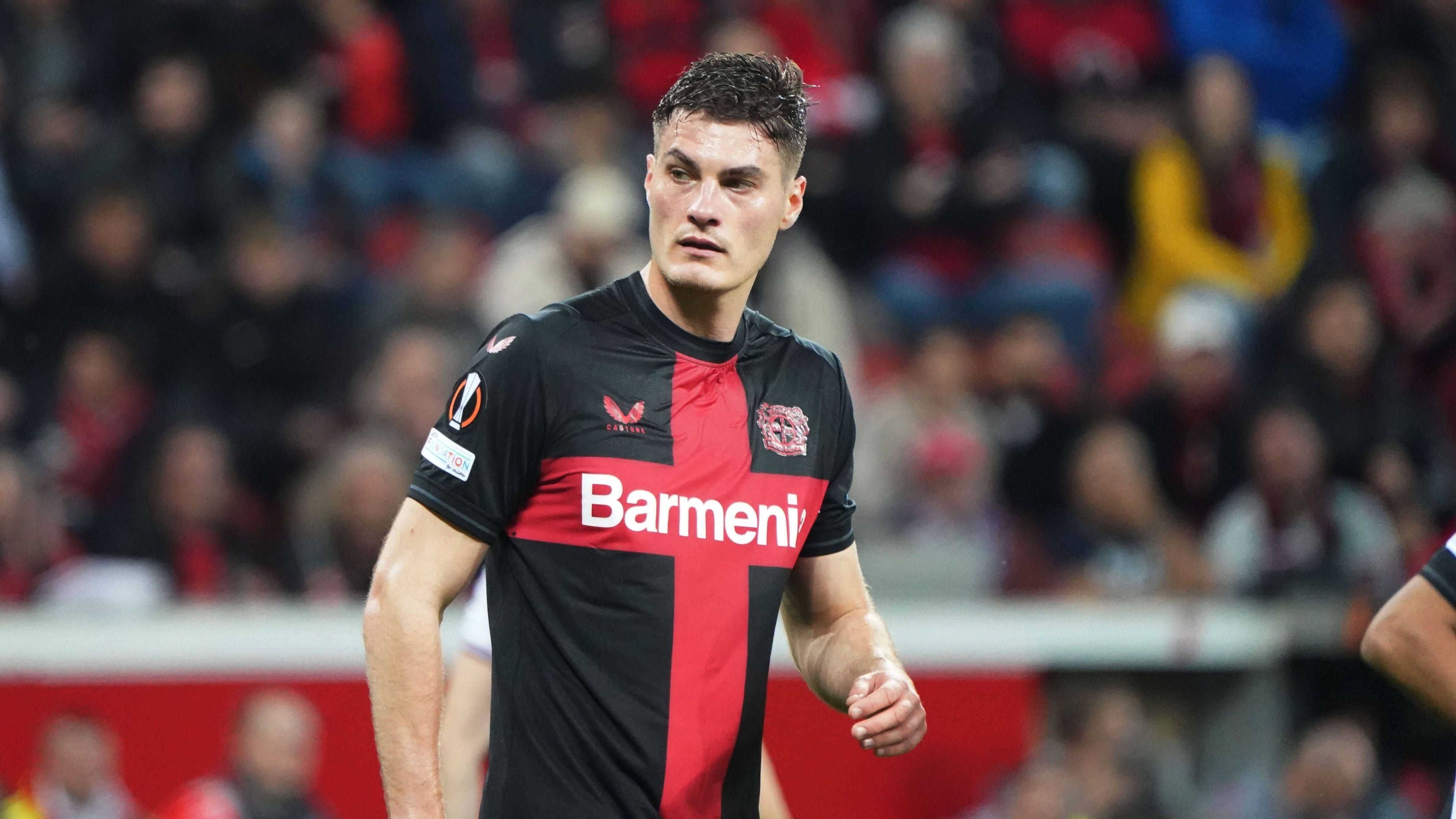 <strong>Patrik Schick</strong><br>Wird für Boniface eingewechselt. Reiht sich ordentlich ein, große Szenen hat er aber keine. <em><strong>ran</strong></em>-Note: 3