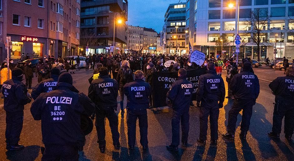 berlin-demos-bleiben-verboten