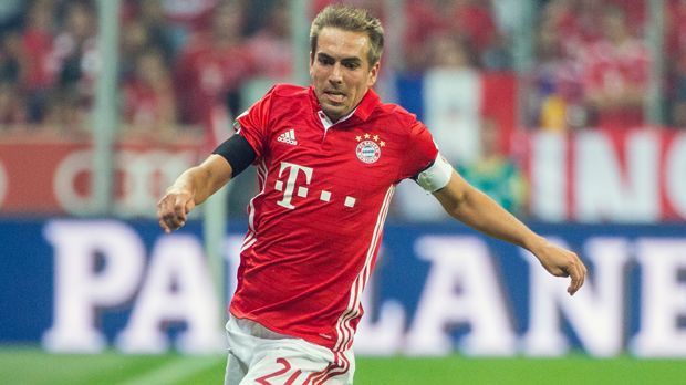 
                <strong>Philipp Lahm</strong><br>
                Philipp Lahm: Solide, sicher, schnörkellos. Bayerns Kapitän spielte rechts in der Viererkette seine Part trocken runter, war hinten gegen harmlose Berliner aber auch kaum gefordert. In der 64. Minute hatte Lahm Pech, als ein aussichtsreicher Schuss gerade noch geblockt wurde. ran-Note: 3
              