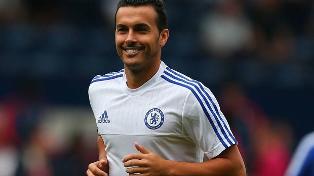 
                <strong>FC Chelsea: 4 Spieler des FC Barcelona</strong><br>
                FC Chelsea: 4 Spieler des FC Barcelona. Pedro ist kein Einzelfall! Die Blues greifen gerne bei den Katalanen zu. So flossen laut transfermarkt.de für vier Spieler in den letzten zehn Jahren 75,5 Millionen Euro. Teuerster Transfer: Cesc Fàbregas - im Sommer 2014 - für 33 Millionen Euro.
              