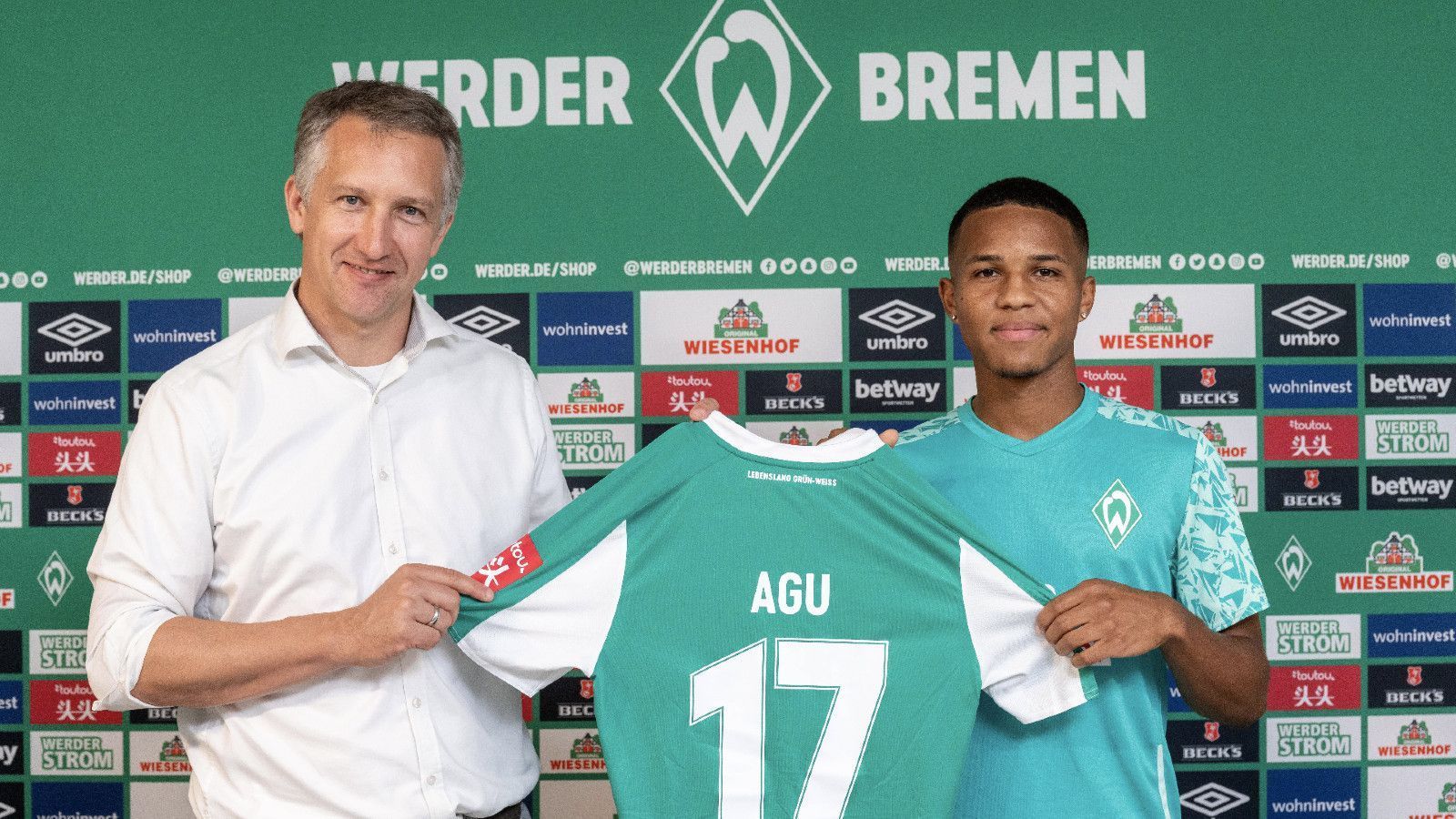 
                <strong>Felix Agu (20 Jahre)</strong><br>
                Gegen Braunschweig offenbarte sich anhand des unbekümmerten Auftretens des Felix Agu, was den Bremern auf den Außenpositionen besonders gefehlt hat: Schnelligkeit. Dazu bringt der Osnabrücker Neuzugang technische Fertigkeiten mit, die im Doppelpack mit seinem Speed eine Waffe darstellen.
              