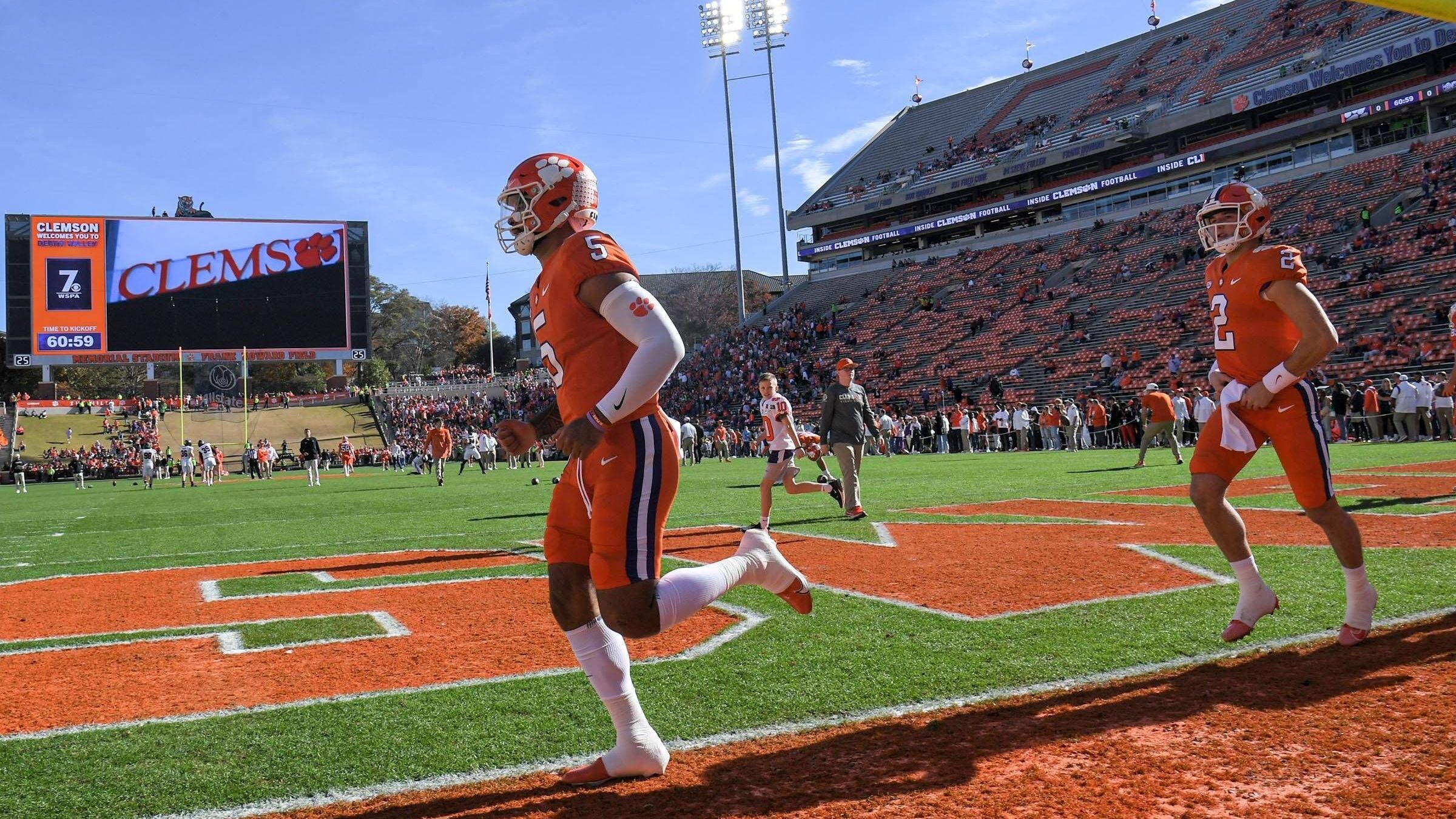 <strong>Platz 15: Clemson Memorial Stadium</strong><br>Kapazität: 81.500 <br>Heimteam: Clemson Tigers