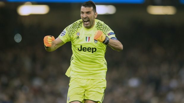 
                <strong>Gianluigi Buffon</strong><br>
                Position: TorVerein: Juventus Turin
              