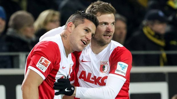 
                <strong>Raul Bobadilla und Daniel Baier (FC Augsburg)</strong><br>
                FC Augsburg verkauft am häufigsten die Shirts von Raul Bobadilla und Daniel Baier.
              