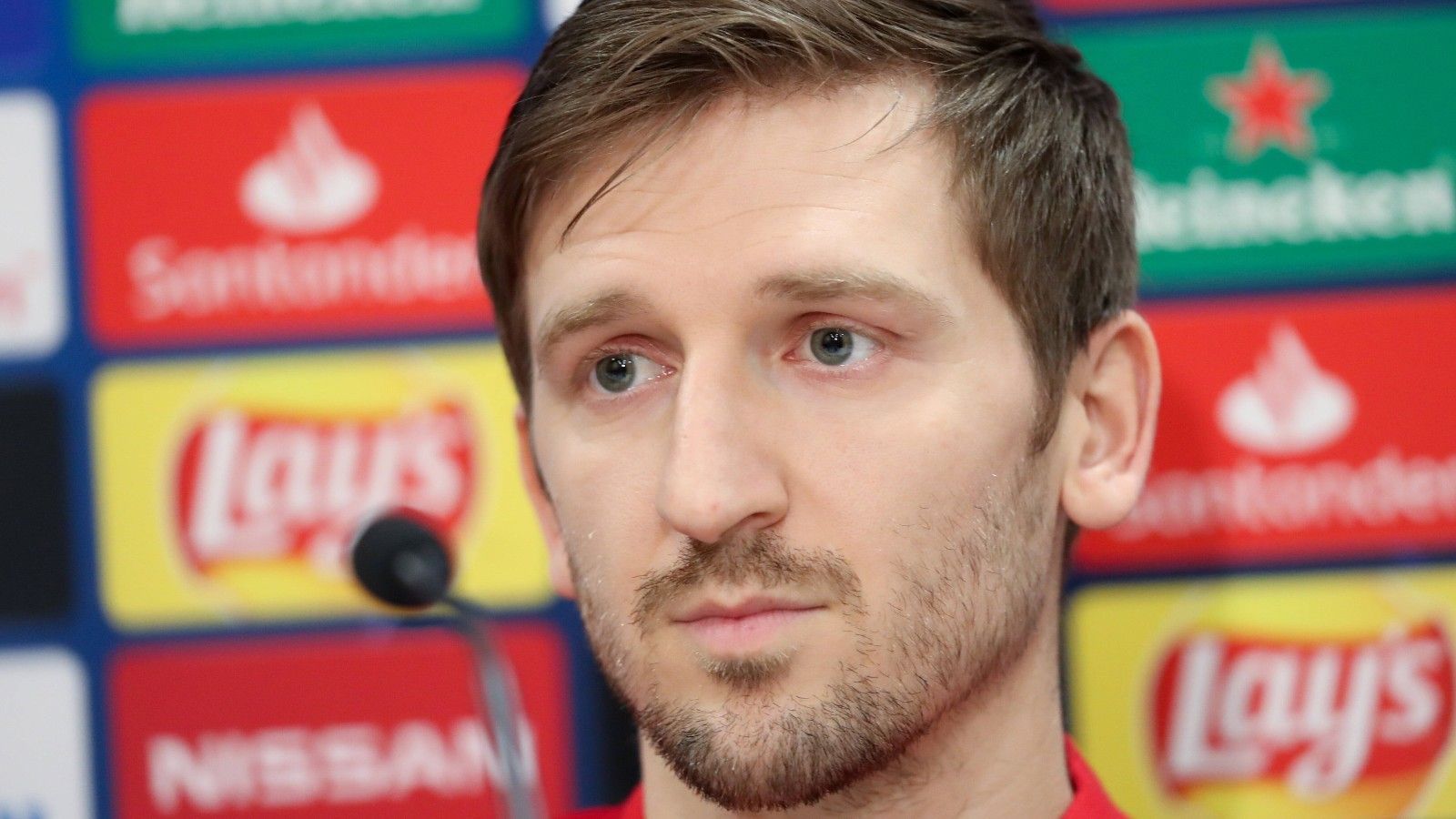 
                <strong>Marko Marin (Deutschland)</strong><br>
                Alter: 32 -Letzte Station: Al-Ahli -Position: Offensives Mittelfeld -Marktwert: 2,5 Millionen EuroInteressierte Vereine: -
              