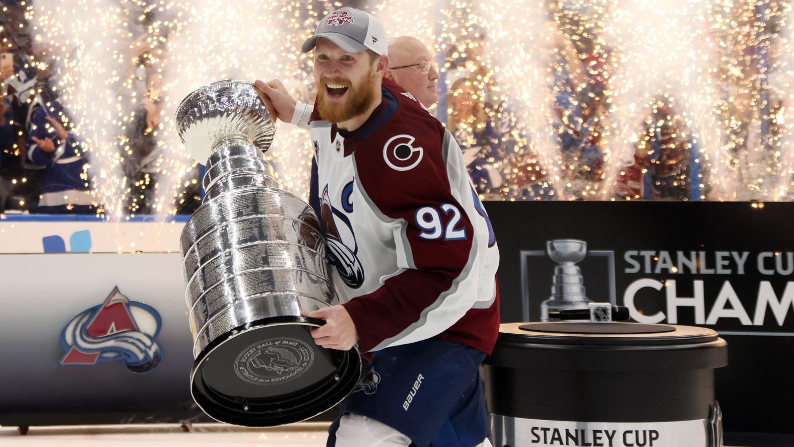 Sturm Gewinnt Stanley Cup Colorado Löst Tampa Bay Als Champion Ab 