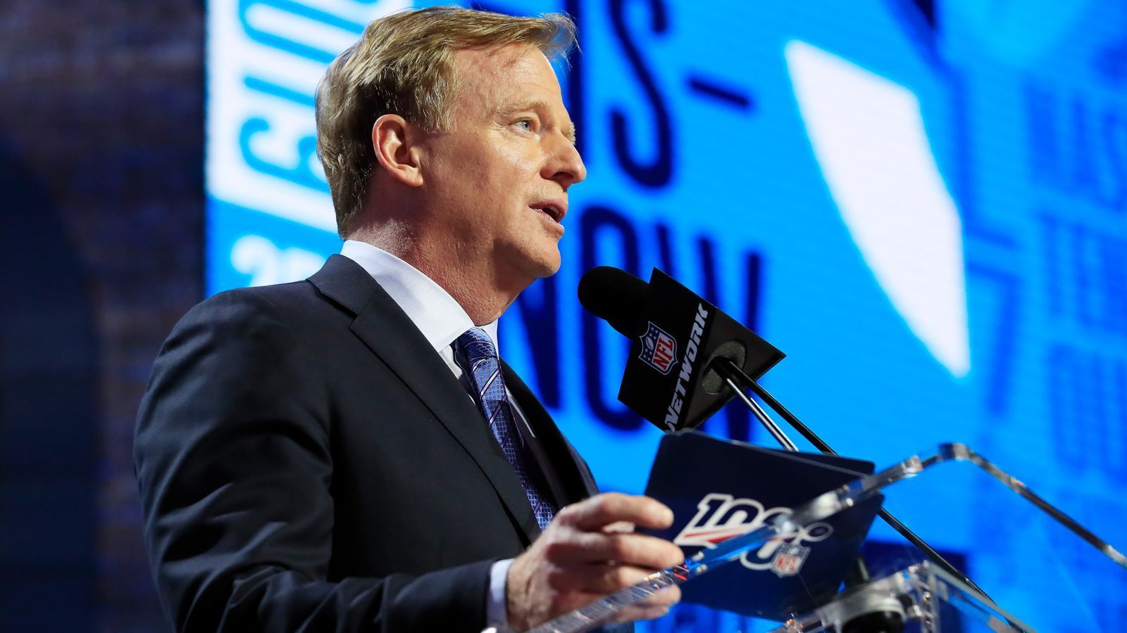 
                <strong>Roger Goodell </strong><br>
                Sport: American FootballFunktion: Commissioner der NFL (National Football League) 
              