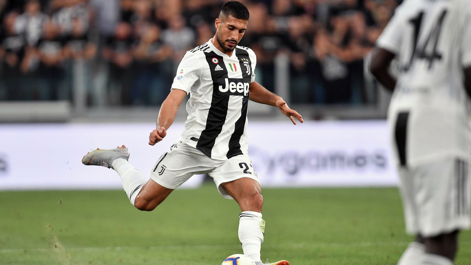 
                <strong>Platz 8 - Emre Can (Juventus Turin)</strong><br>
                Jahresgehalt: fünf Millionen EuroPosition: Defensiver MittelfeldspielerAlter: 24 JahreVertrag bis: 30. Juni 2022
              