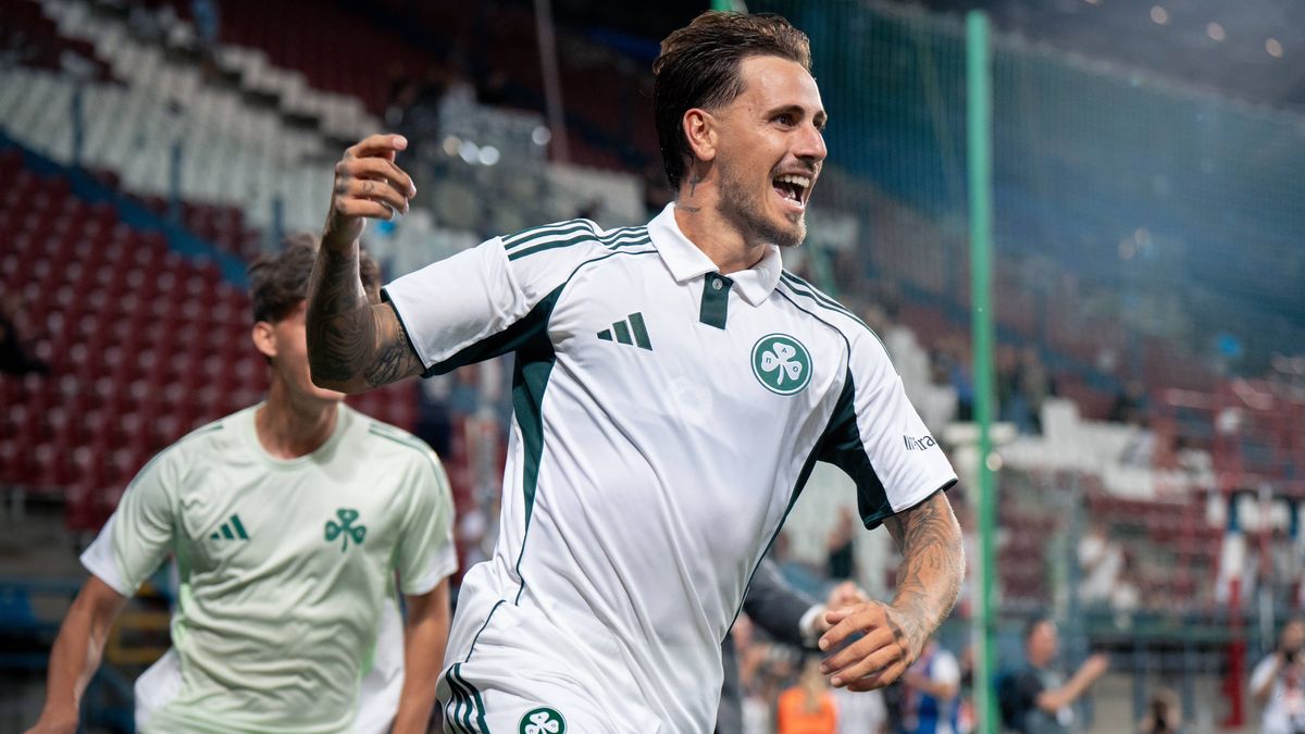 Shakhtar Donetsk v Panathinaikos - UEFA Europa League. Daniel Mancini celebrates scoring a winning goal during the penalty shootout in the game between FC Shakhtar Donetsk and Panathinaikos F.C. in...