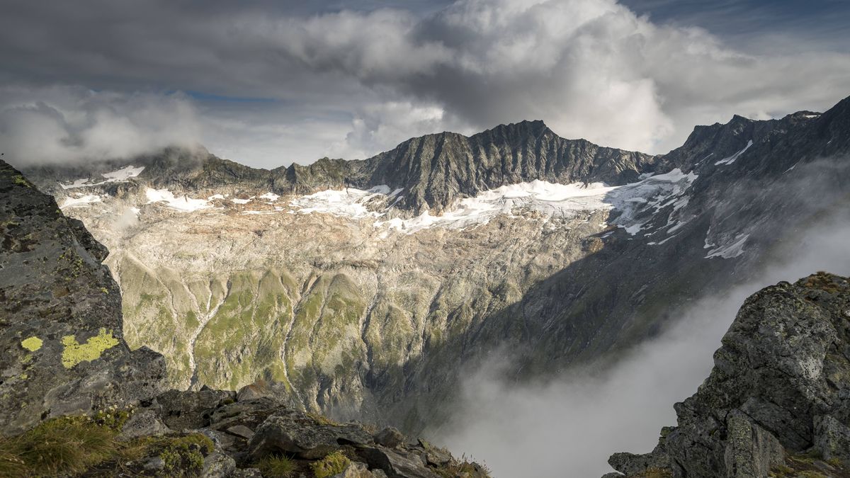 In den österreichischen Alpen in Kärnten wird seit mehreren Tagen der renommierte deustche Bergsteiger Kai Mosbacher vermisst.