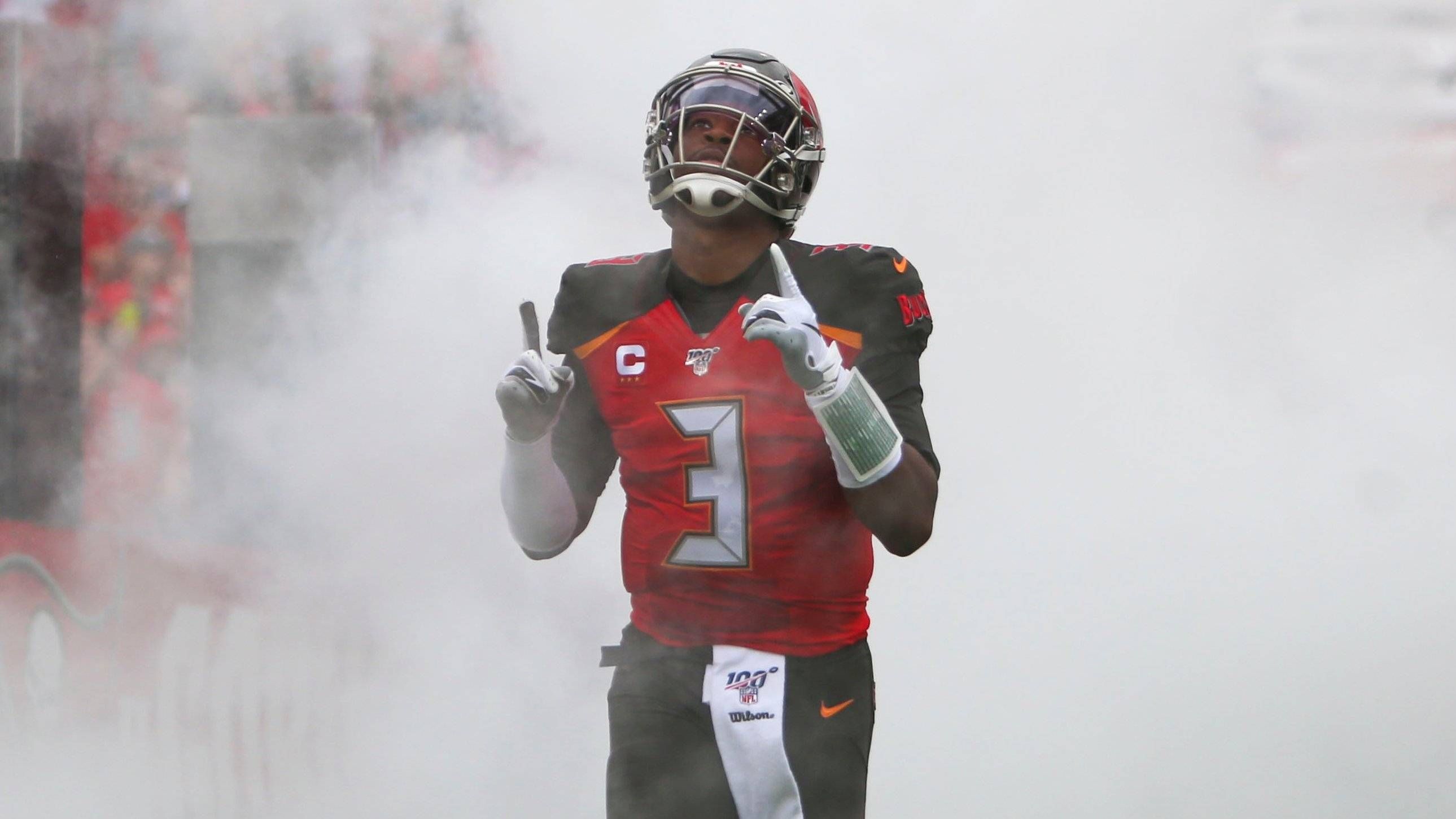 <strong>Jahr: 2015</strong><br>Team: Tampa Bay Buccaneers <br>Quarterback: Jameis Winston<br>Position: 1
