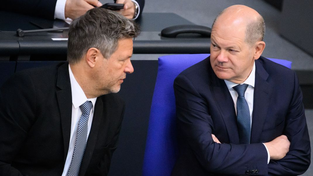 Wirtschaftsminister Robert Habeck und Bundeskanzler Olaf Scholz