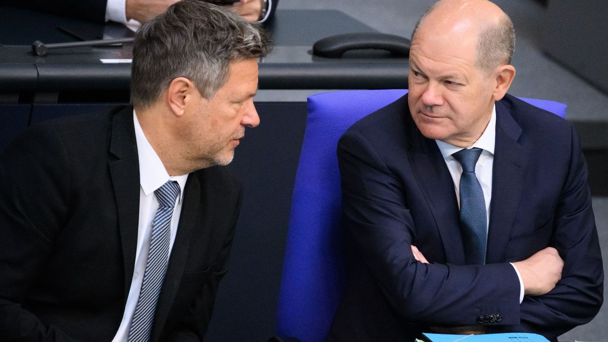 Wirtschaftsminister Robert Habeck und Bundeskanzler Olaf Scholz