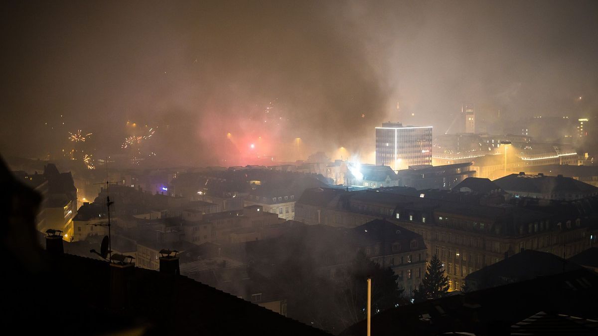 Böllerverbot an Silvester? dpa