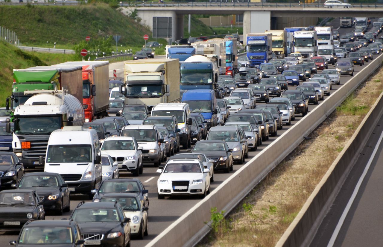 Verkehr: circa 163 Millionen Tonnen CO2.