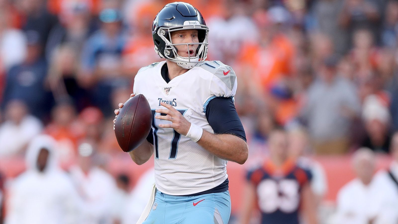 
                <strong>Gewinner: Ryan Tannehill</strong><br>
                Wer hätte Ryan Tannehill eine Karriere-Wiederauferstehung bei den Tennessee Titans zugetraut? Der 31-Jährige führte das Team aus Nashville bis in das AFC Championship Match. Für seine Leistungen wurde er bei den NFL Honors mit der Auszeichnung zum Comeback-Player-of-the-Year geehrt.
              