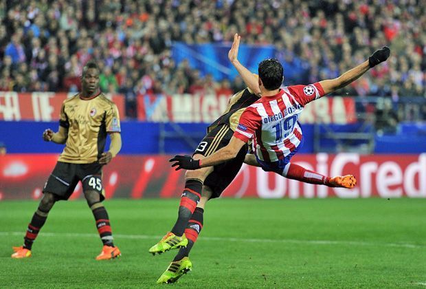 
                <strong>Atletico Madrid - AC Mailand 4:1</strong><br>
                Top-Star Diego Costa bringt Atletico schon früh in Führung. Der spanische Nationalspieler segelt durch den Strafraum und versenkt nach nur drei Minuten die Kugel im Tor.
              