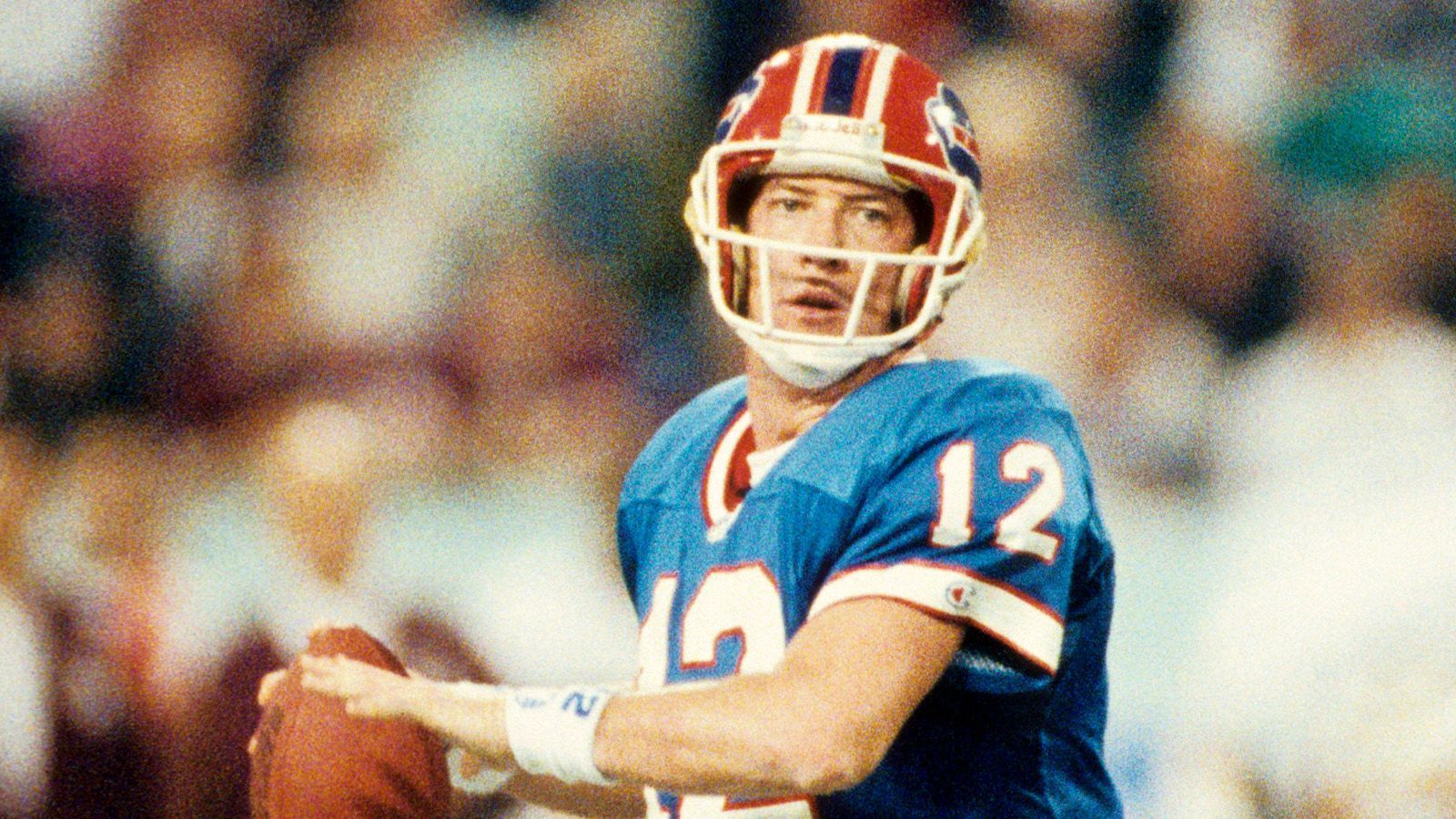 
                <strong>Buffalo Bills: Jim Kelly (Quarterback) </strong><br>
                Kelly führte die Bills in den 1990er Jahren zu vier aufeinanderfolgenden Super-Bowl-Auftritten und war ein prägender Spieler für die Franchise.
              