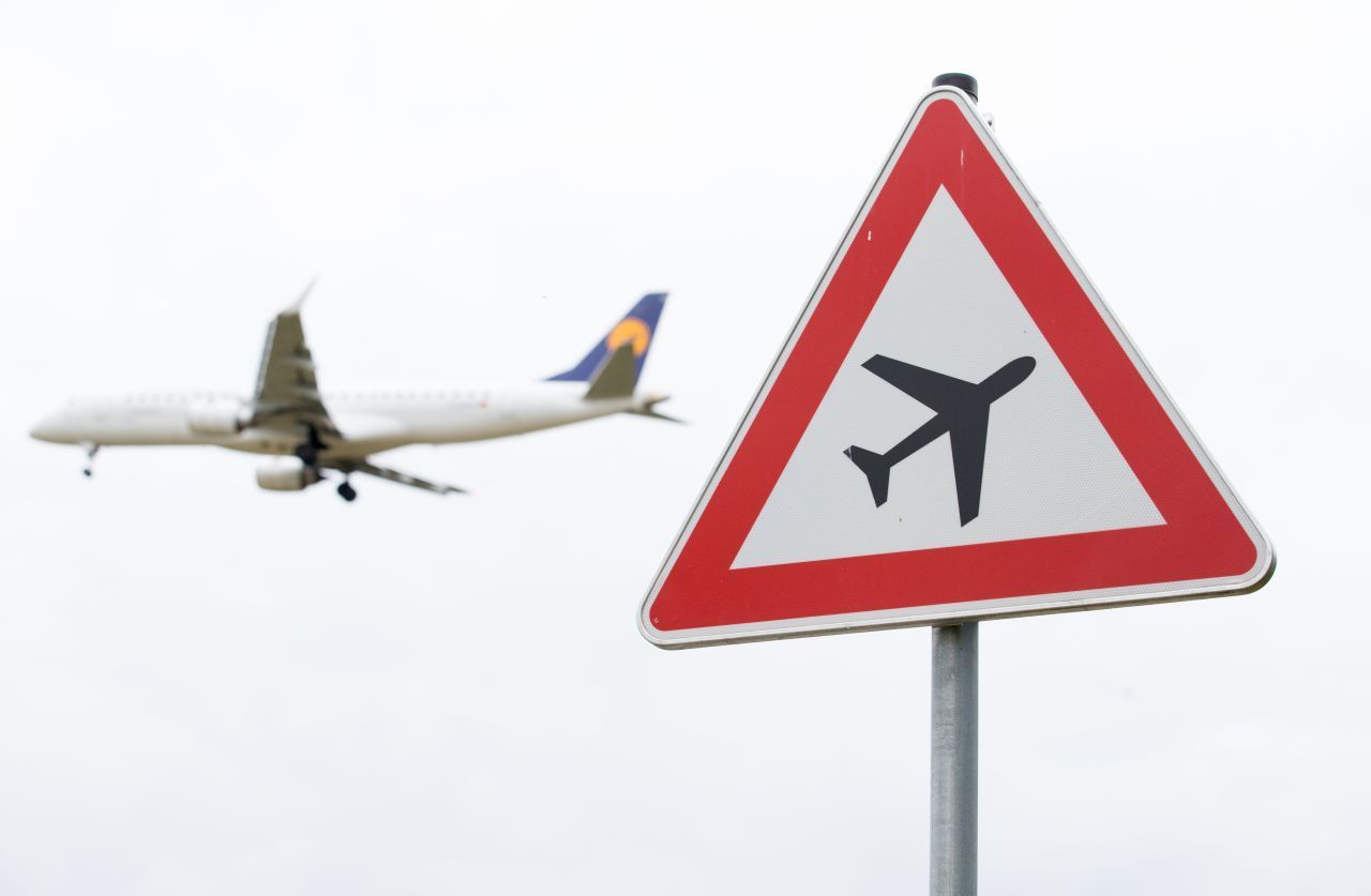 Abgeschafft: Auch vor Flugbetrieb wird auch nicht mehr explizit gewarnt.