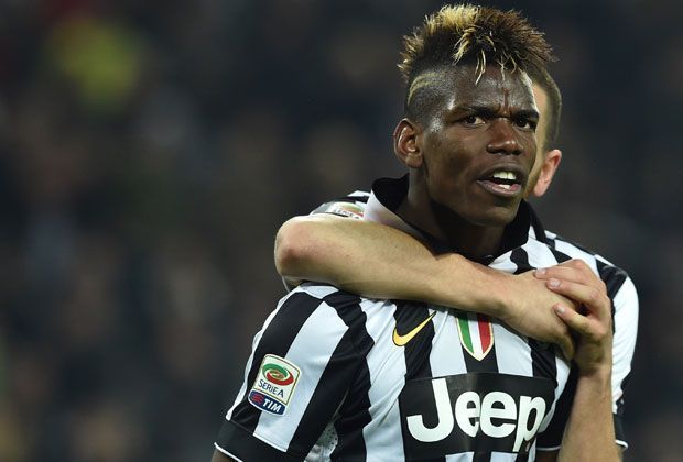 
                <strong>Mittelfeld: Paul Pogba (Juventus Turin)</strong><br>
                Paul Pogba ist einer der umworbensten Spieler auf dem Transfermarkt derzeit. Bei Juventus Turin zeigt der junge Franzose beeindruckenden Leistungen im zentralen Mittelfeld und 
              