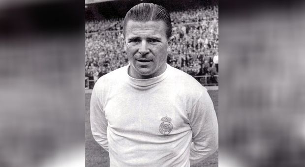 
                <strong>Platz 5: Ferenc Puskas (Real Madrid) - 14 Tore im Clasico</strong><br>
                Primera Division: 9Copa del Rey: 2Europapokal: 3
              
