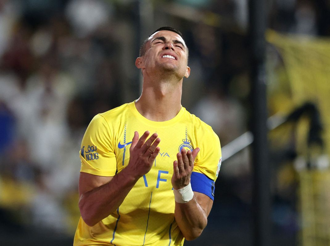 Wegen angeblich irreführender Werbung ist gegen Superstar Ronaldo eine Milliarden-Klage eingereicht worden. 