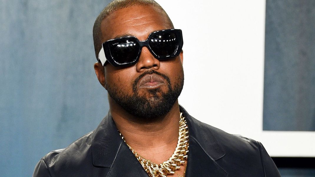Rapper Kanye West wurde wegen antisemitischer Äußerungen bei Twitter gesperrt.