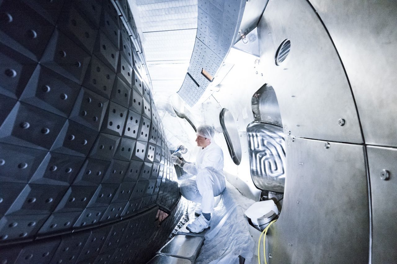 So sieht es im Inneren der Wendelstein-Anlage aus.