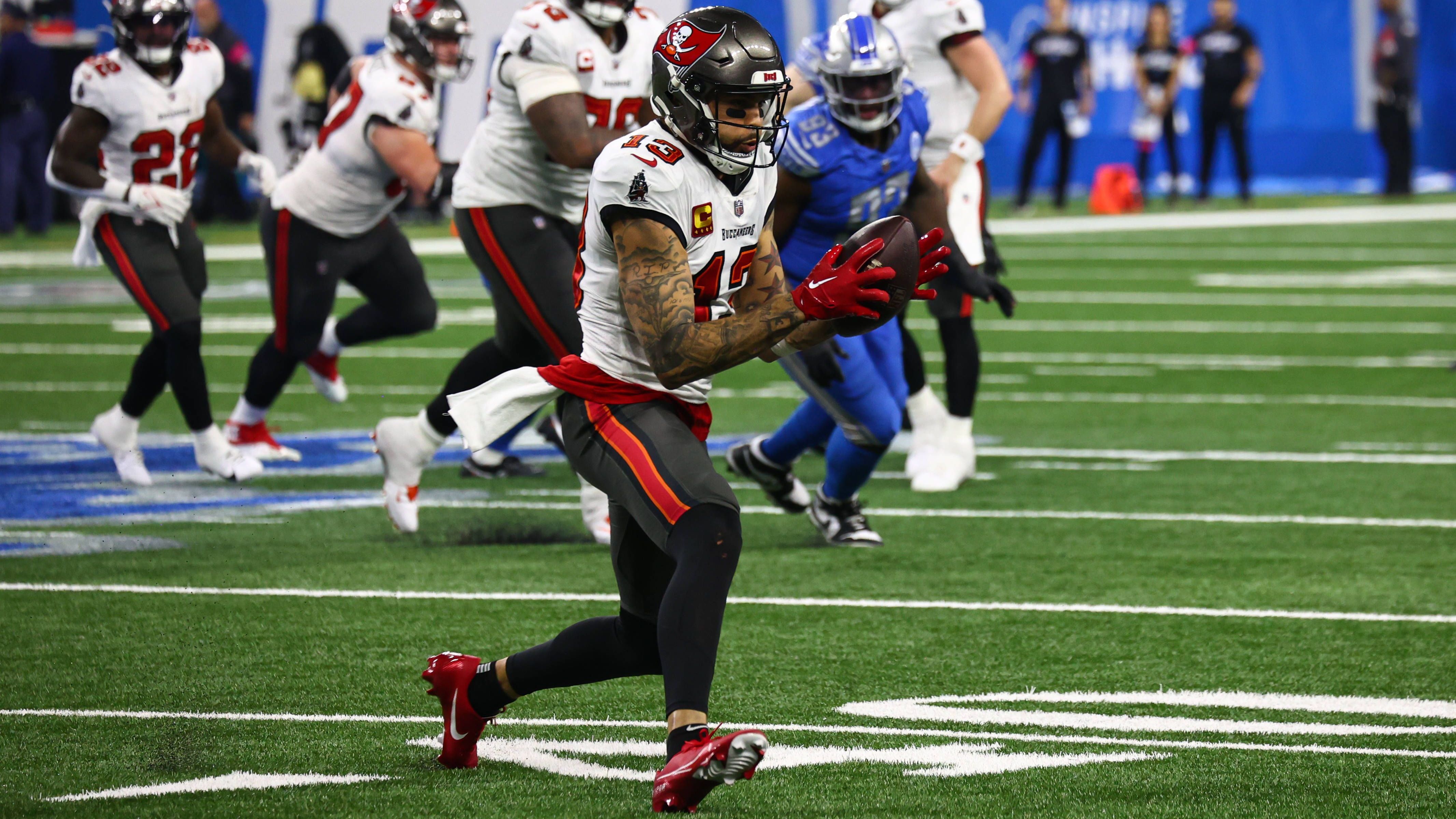 <strong>Mike Evans (Wide Receiver)</strong><br>Apropos Statistiken genug - die hat auch Mike Evans. Zehn Jahre in Folge (!) fing Evans mehr als 1.000 Yards in einer Saison. Seinen Status als Hall of Famer hat er beinahe schon sicher. Sowohl in der der Tampa Bay Buccaneers als auch in der ligaweiten HoF. Allerdings: Die Bucs sind limitiert. Es dürfte wohl nicht für einen zweiten Ring reichen.