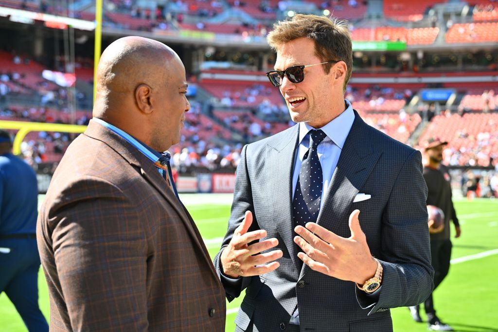 This is how Tom Brady’s debut as a TV expert at Browns vs. Cowboys went