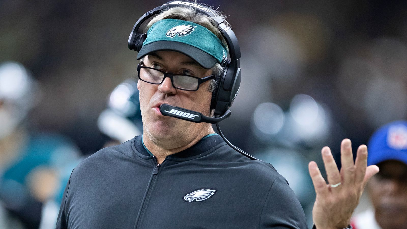 
                <strong>Week 11: Super-Bowl-Champion verliert höher als jemals zuvor</strong><br>
                Auf diesen Rekord hätten die Philadelphia Eagles wohl gerne verzichtet. Die herbe 7:48-Schlappe bei den New Orleans Saints war die höchste Niederlage für einen amtierenden Super-Bowl-Champion in der NFL-Geschichte. Von dem Glanz aus dem vergangenen Februar ist in Philly nicht mehr viel übrig.
              