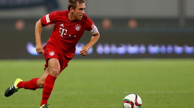 
                <strong>Abwehr: Philipp Lahm (Bayern München). Pass-Stärke 88 - Gesamt-Stärke 87.</strong><br>
                Abwehr: Philipp Lahm (FC Bayern München). Pass-Stärke 88 - Gesamt-Stärke 87.
              