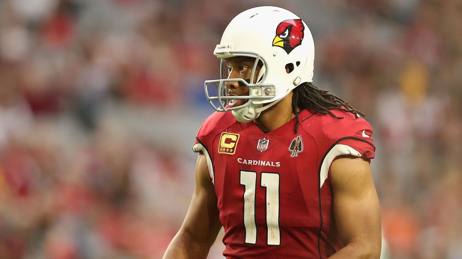 
                <strong>Larry Fitzgerald (Arizona Cardinals): seit 2004</strong><br>
                Der 35-Jährige legt auch im fortgeschrittenen Footballer-Alter noch solide Statistiken auf. Auf der Spitze seines Könnens war Fitzgerald aber einer der besten seiner Zunft. Zweimal führte er die NFL bei den Receptions an (2005, 2016), elf weitere Male wurde er in den Pro Bowl gewählt. Bei den All-Time-Receiving Yards ist nur Jerry Rice besser als er.
              