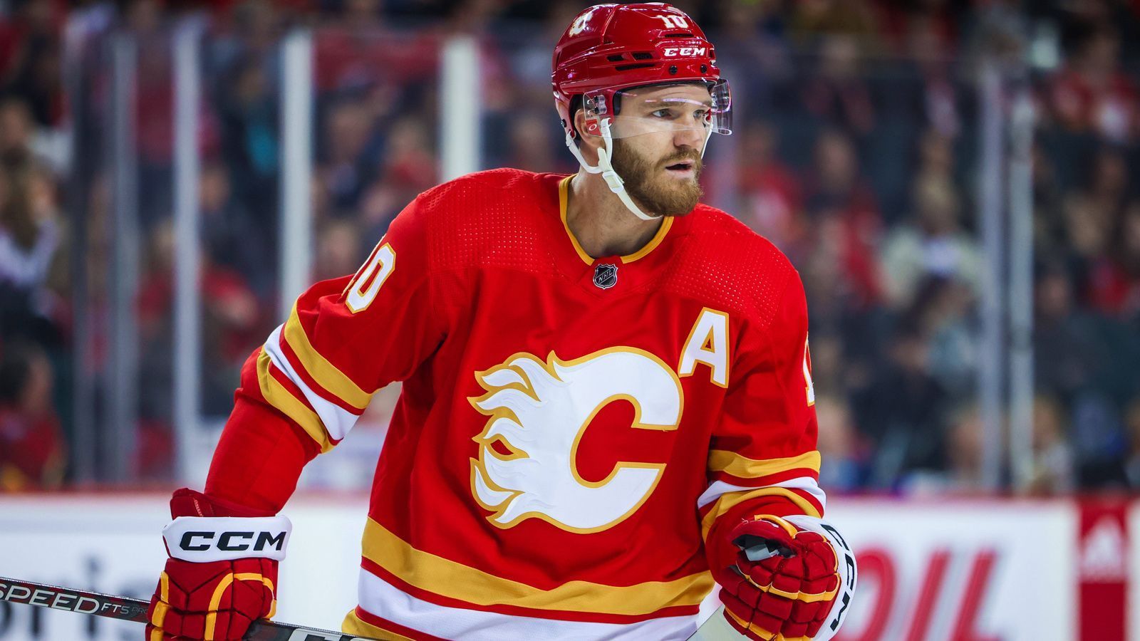 
                <strong>Platz 9 (geteilt): Jonathan Huberdeau (Calgary Flames)</strong><br>
                &#x2022; Jahresgehalt: 10,5 Millionen US-Dollar<br>&#x2022; Dauer: 8 Jahre<br>&#x2022; Gesamt: 84 Millionen US-Dollar<br>&#x2022; Signing Bonus: 61,5 Millionen US-Dollar<br>
              