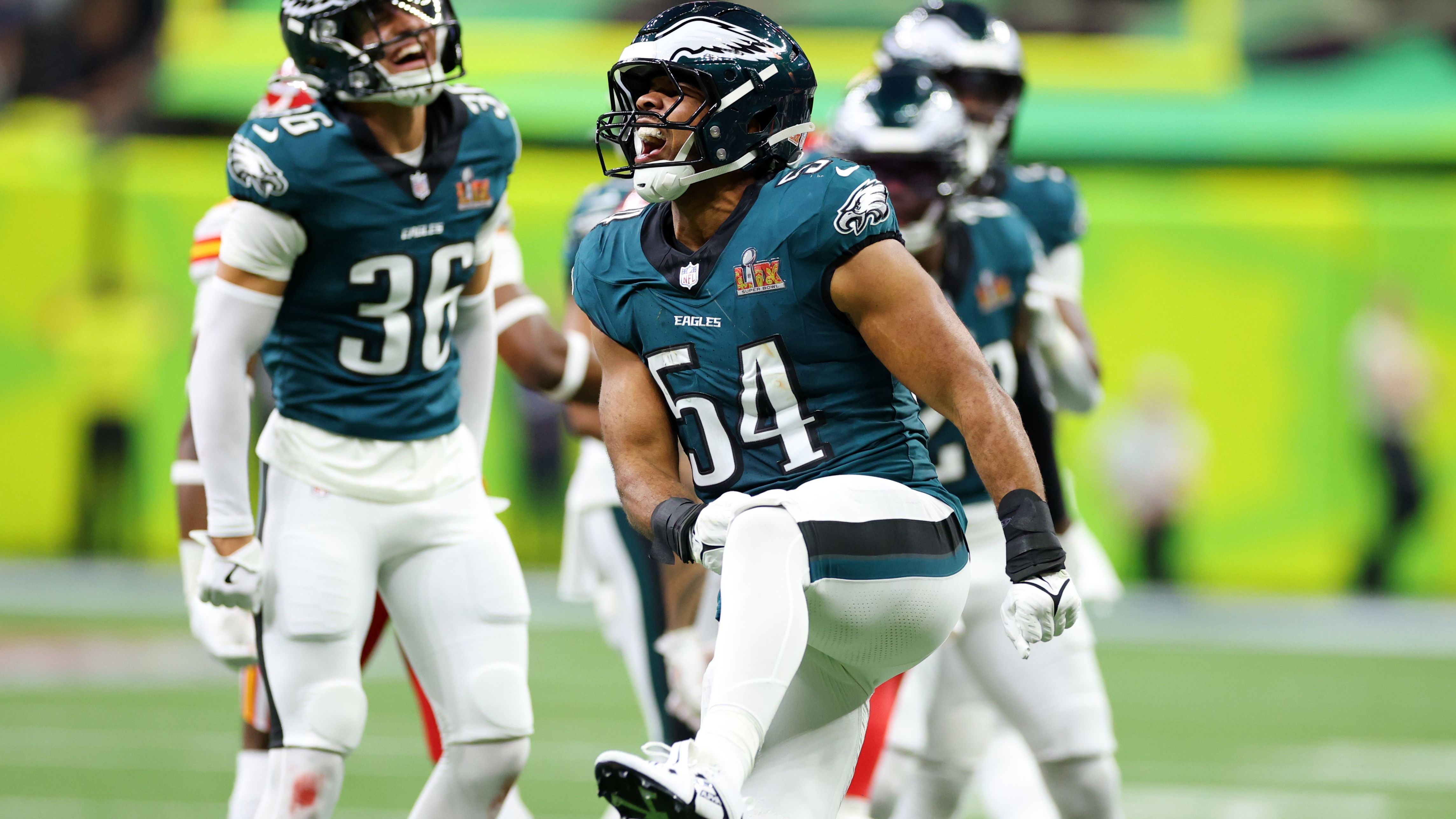 <strong>Super Bowl: Philadelphia Eagles</strong><br>22:10, 28:22, 55:23 und 40:22 - mit diesen vier Ergebnissen haben sich die Philadelphia Eagles durch die Playoffs gekämpft und am Ende den Super Bowl gewonnen. Insgesamt gelangen dem Team 145 Punkte - so viele wie noch keiner Franchise zuvor in der Historie der NFL-Playoffs. Der bisherige Rekord von 131 Punkten datiert aus dem Jahr 1994 - damals aufgestellt von den San Francisco 49ers.