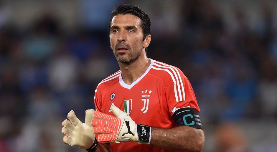 
                <strong>Gianluigi Buffon (Juventus Turin)</strong><br>
                
              