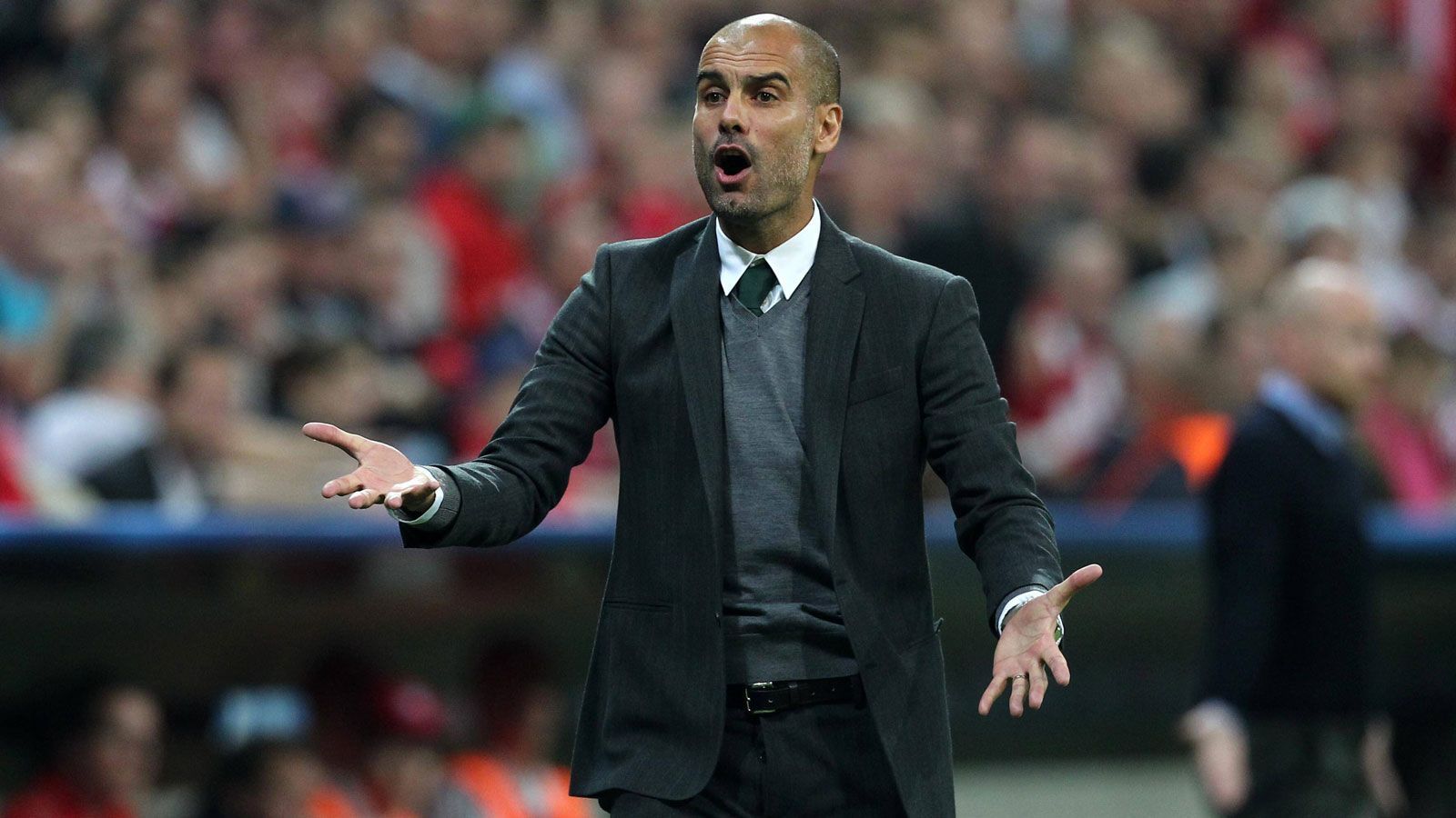 
                <strong>Pep Guardiola</strong><br>
                &#x2022; Bayern-Trainer von Juli 2013 bis Juni 2016<br>&#x2022; Tage im Amt: 1.095<br>&#x2022; Bilanz der ersten sechs Spiele: Vier Siege, ein Remis, eine Niederlage<br>
              