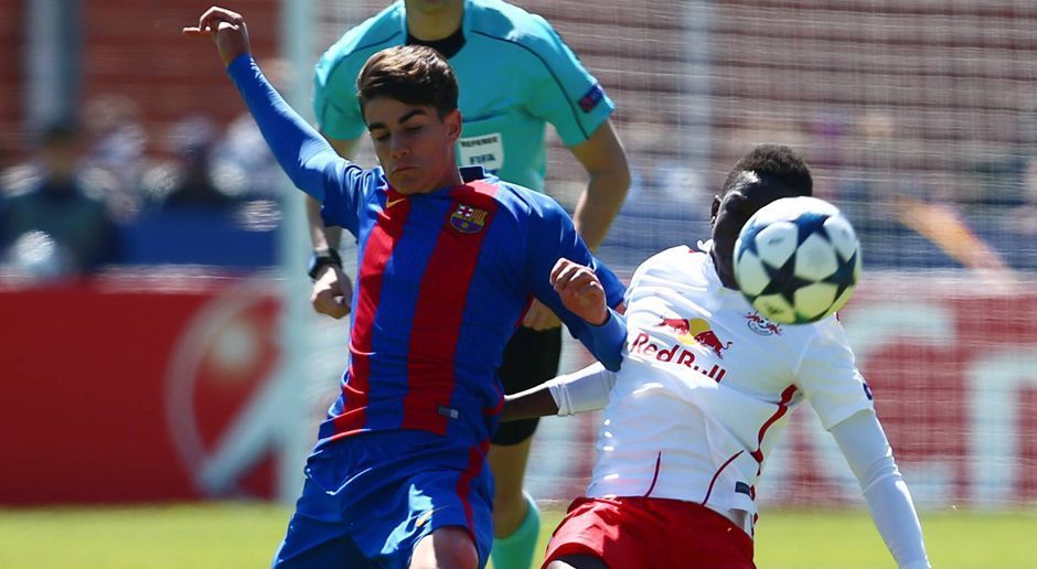 
                <strong>Alex Collado (l.)</strong><br>
                Verein: FC BarcelonaAlter: 18Position: Zentrales MittelfeldSpiele für das Profiteam: 0Spiele in der Youth League: 9Torbeteiligungen: 1
              