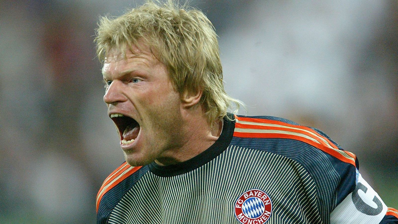 
                <strong>Platz 2: Oliver Kahn (FC Bayern München)</strong><br>
                Minuten ohne Gegentor: 802 - Saison: 2002/03
              