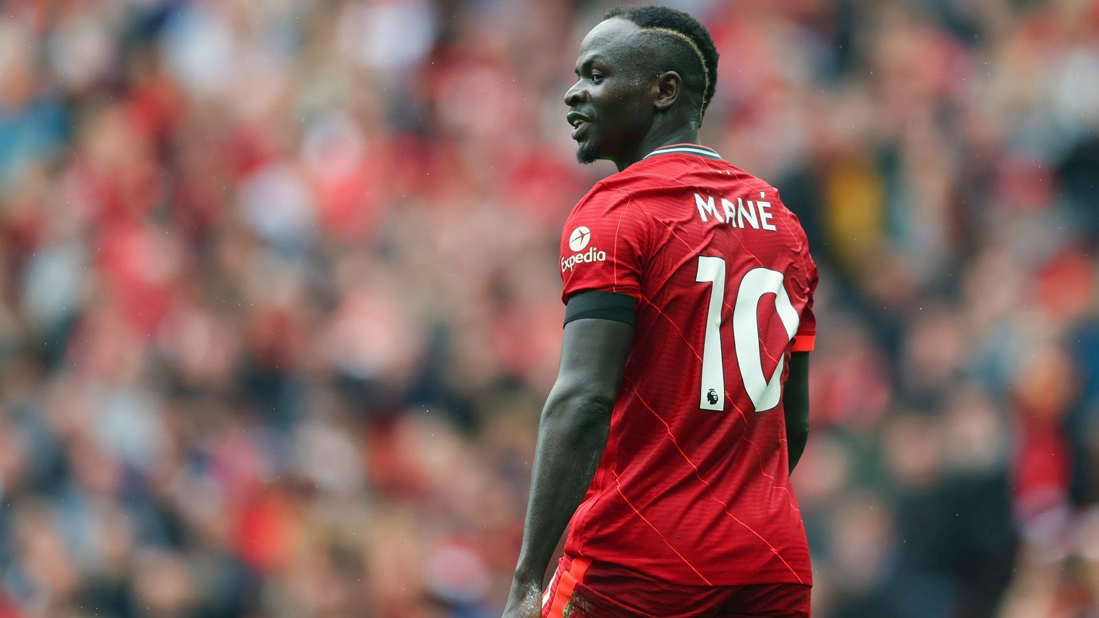 
                <strong>FC Liverpool (England)</strong><br>
                Spieler mit der Nummer 10: Sadio Mane - Trägt die Nummer seit: Sommer 2018 - Frühere Spieler des Vereins mit der Nummer 10 (Auswahl): Philippe Coutinho, Joe Cole, Luis Garcia, Michael Owen
              