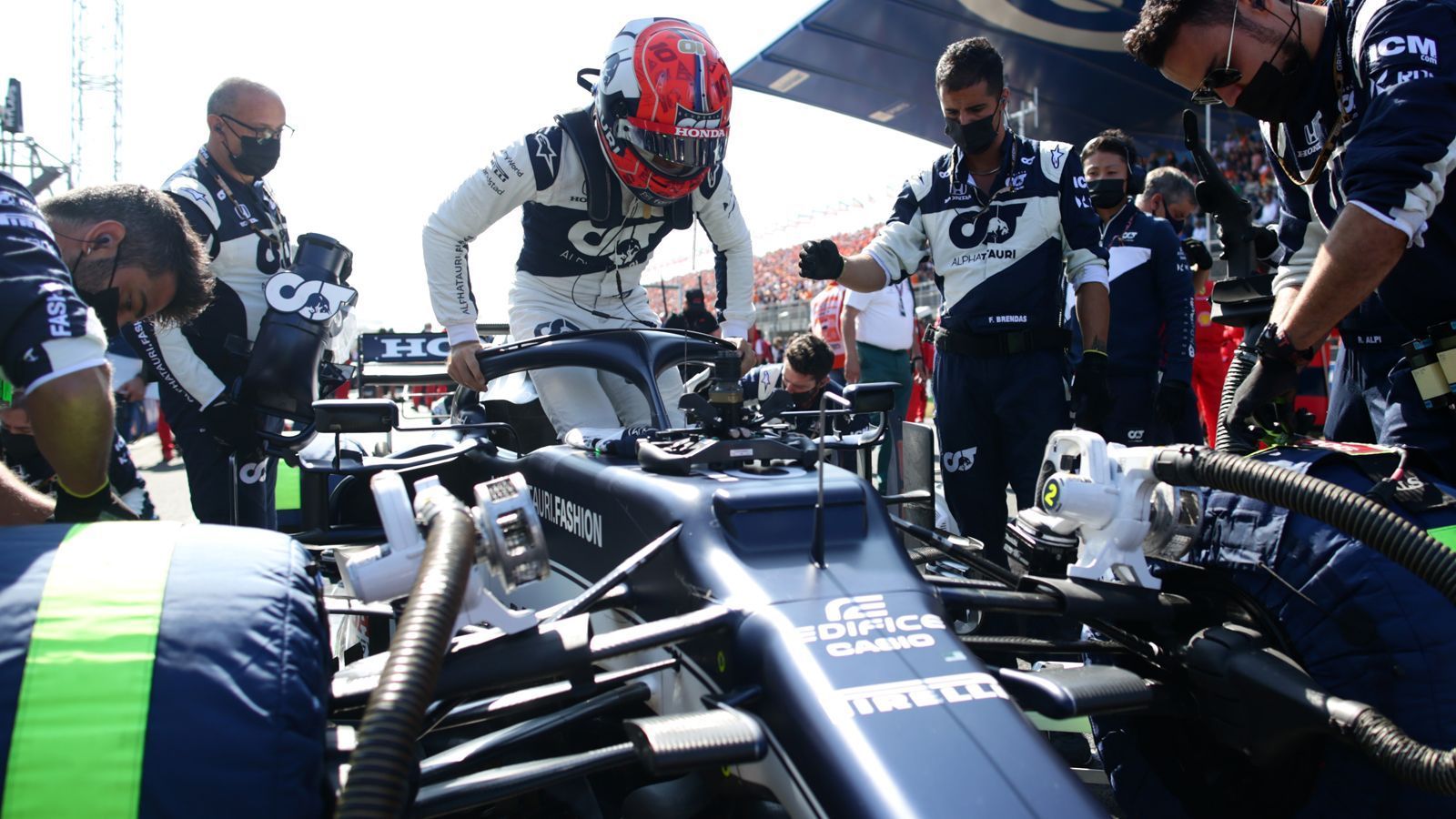 
                <strong>Gewinner: Pierre Gasly</strong><br>
                Nach Platz vier im Qualifying schafft Pierre Gasly auch Platz vier bei der Zieleinfahrt. Der Franzose ergattert wichtige Punkte für AlphaTauri und sammelt weiter Argumente für ein Engagement bei einem größeren Team.
              