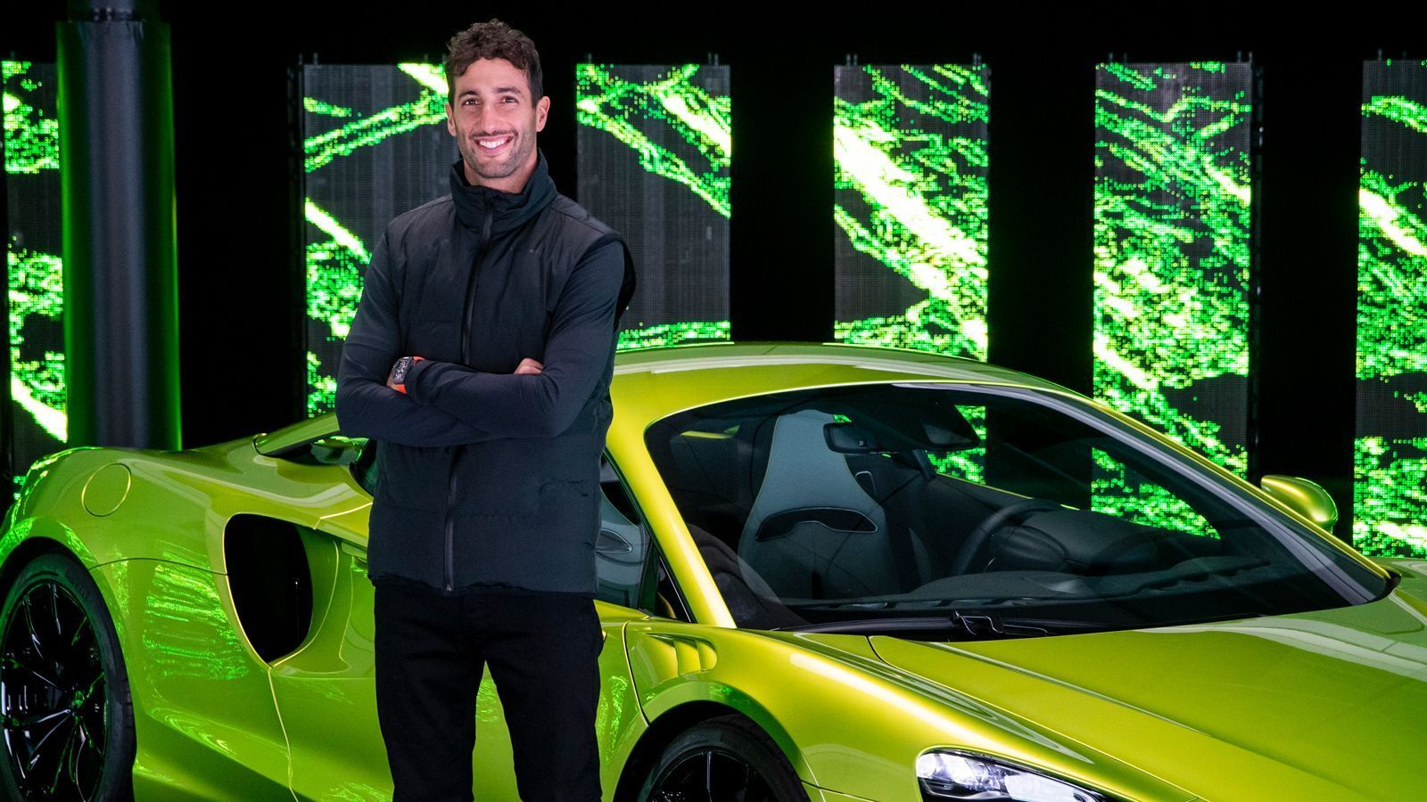 
                <strong>Platz 3: Daniel Ricciardo (McLaren)</strong><br>
                Gehalt in der F1-Saison 2021: 11,7 Millionen Euro
              