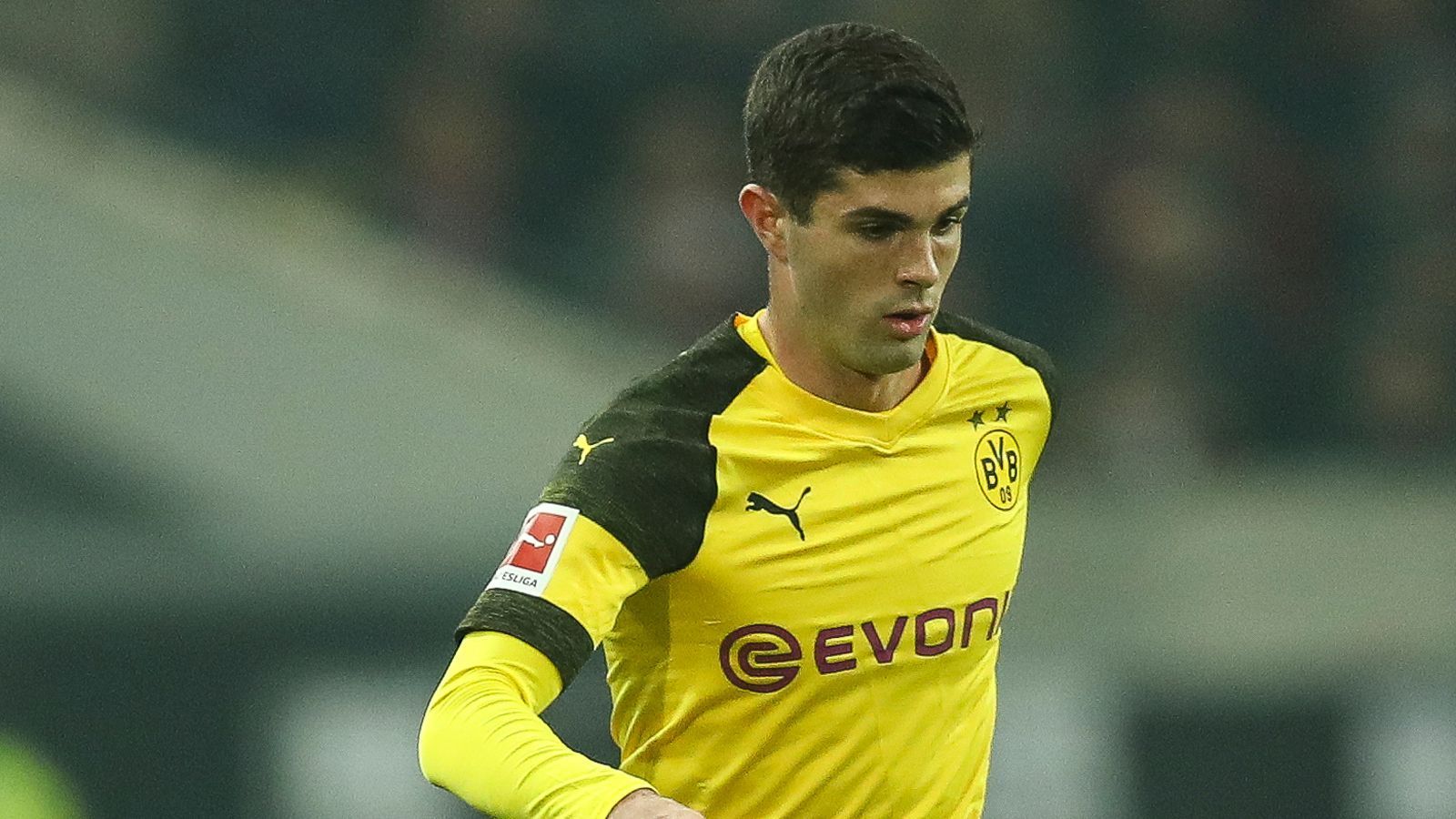 
                <strong>Christian Pulisic</strong><br>
                Kommt in der 71. Minute für Guerreiro. Bleibt unauffällig aber auch ohne Fehler. ran-Note: 3
              