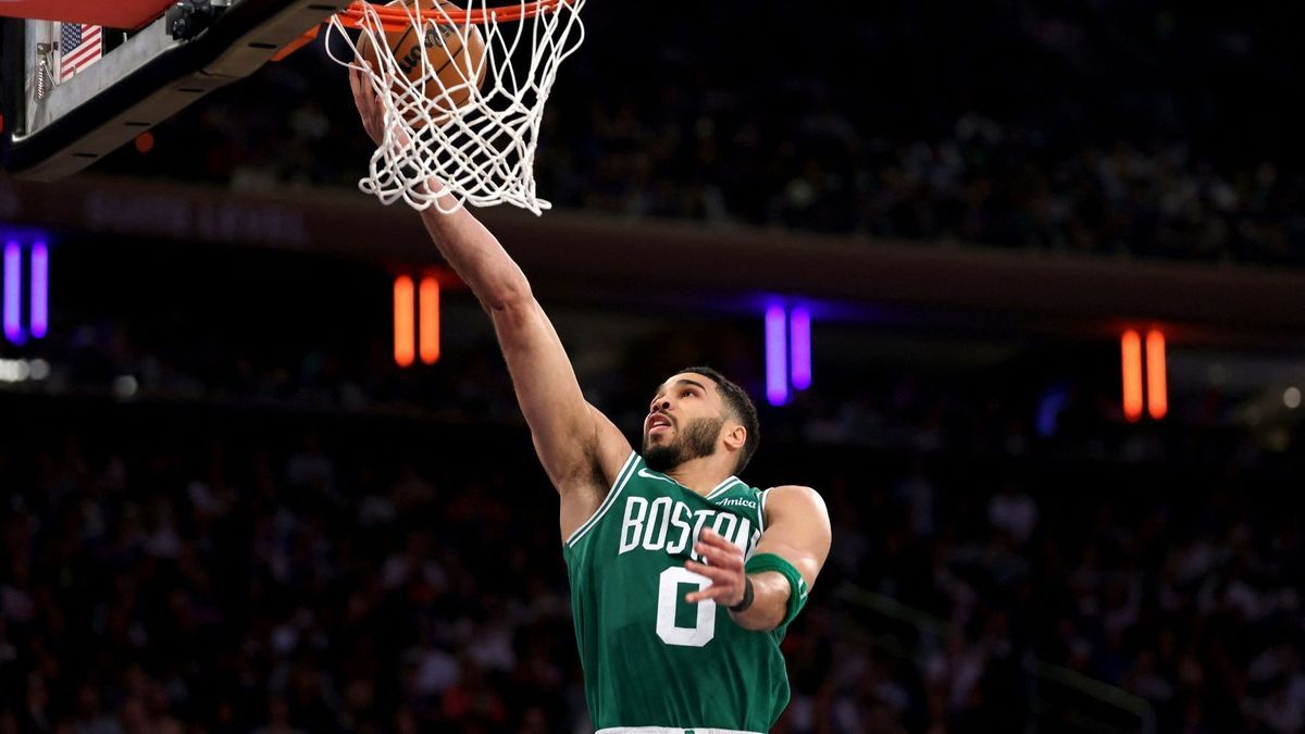 Korbleger von Jayson Tatum